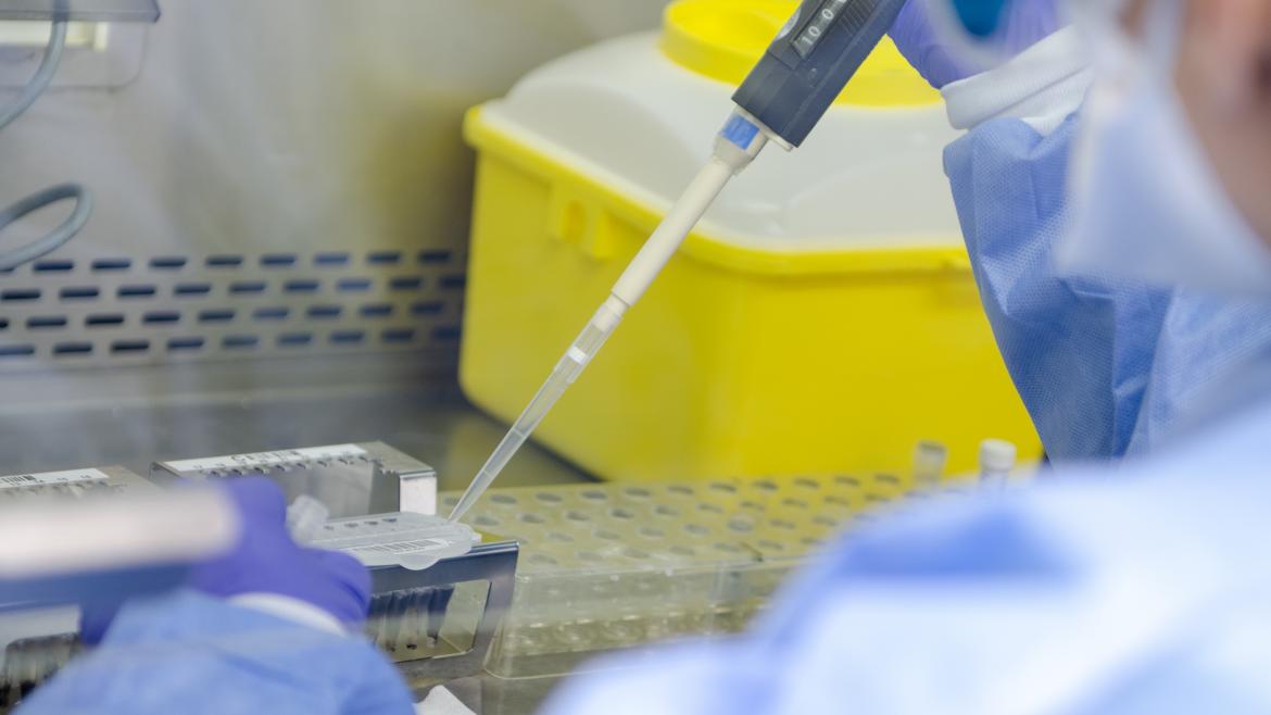 Certificación ISO 9001 en Microbiología Hospitalaria: Hospital Gregorio Marañón de Madrid