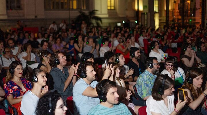 Cine nocturno en Madrid: una experiencia única bajo las estrellas