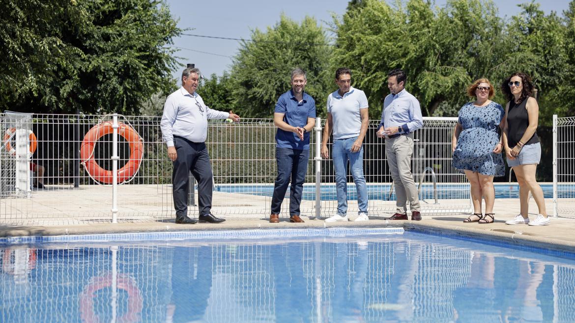 La Comunidad de Madrid invierte 400.000 euros en la rehabilitación de la piscina municipal de Villamanta afectada por la DANA