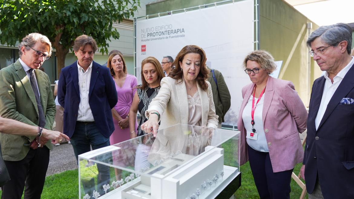 La Comunidad de Madrid comienza la construcción de la nueva Unidad de Protonterapia en el Hospital público Universitario de Fuenlabrada