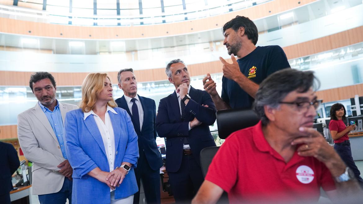 Renovación del convenio entre la Comunidad de Madrid y el Ayuntamiento de la capital para mejorar la actuación de los bomberos en situaciones de emergencia