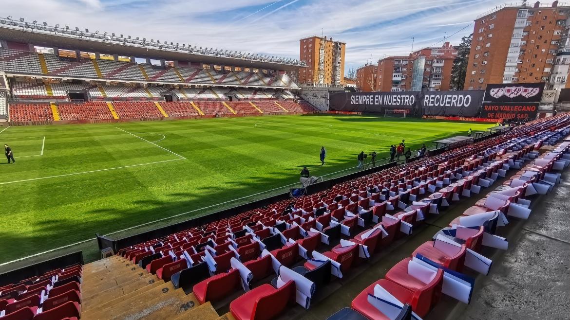 Proyecto de mejora del Estadio de Vallecas: La Comunidad de Madrid garantiza que el Rayo seguirá jugando sin interrupciones