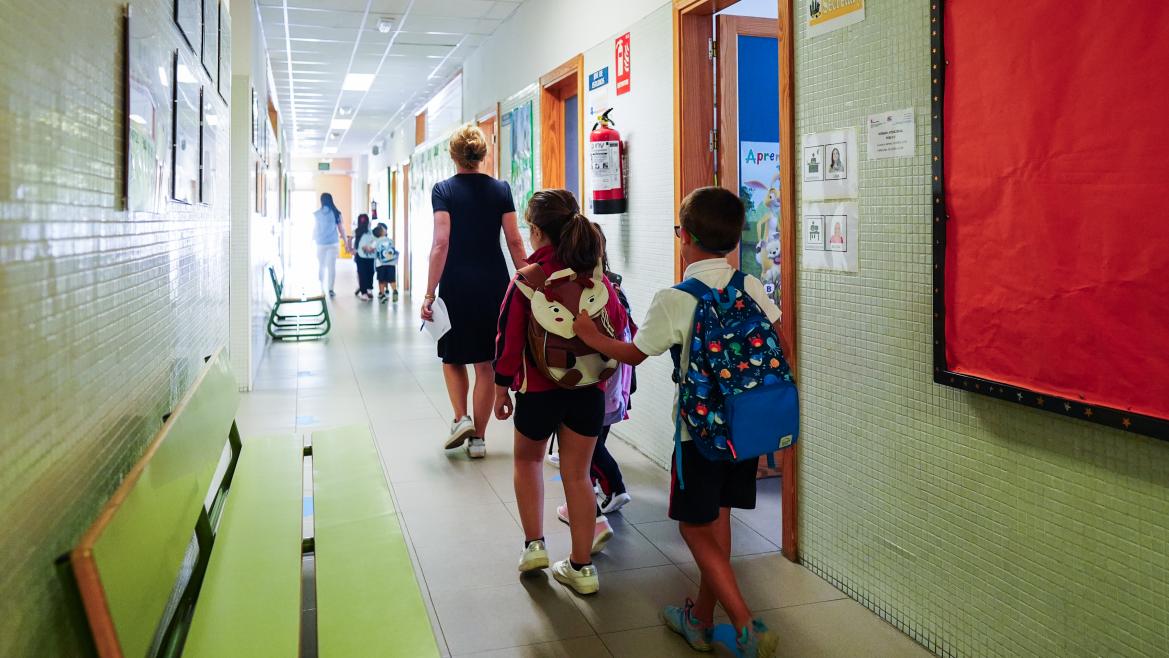 La Comunidad de Madrid aprueba obras en colegios e institutos para aumentar la oferta de plazas públicas en 1.885