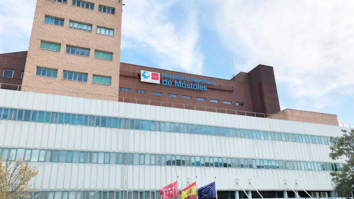 Descubre la nueva promoción de especialistas formados en el Hospital público de Móstoles: ¡Conoce a los profesionales médicos más cualificados!