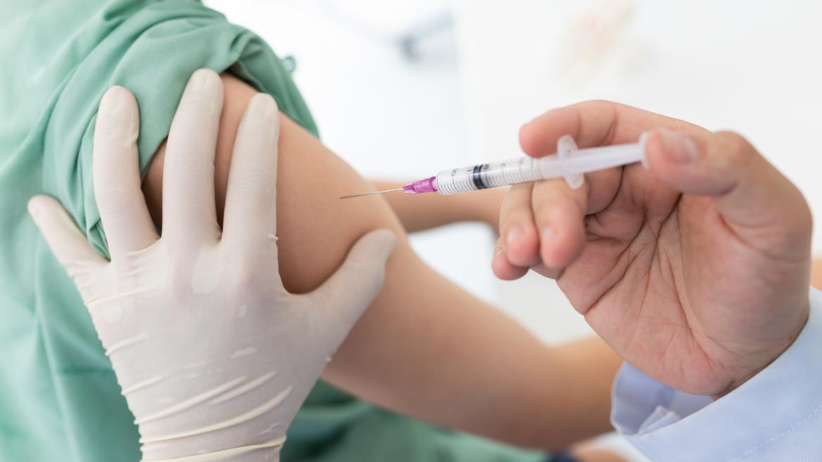 Vacunación simultánea en la Comunidad de Madrid: todo lo que necesitas saber sobre la campaña contra la gripe y el COVID-19 a partir del 7 de octubre