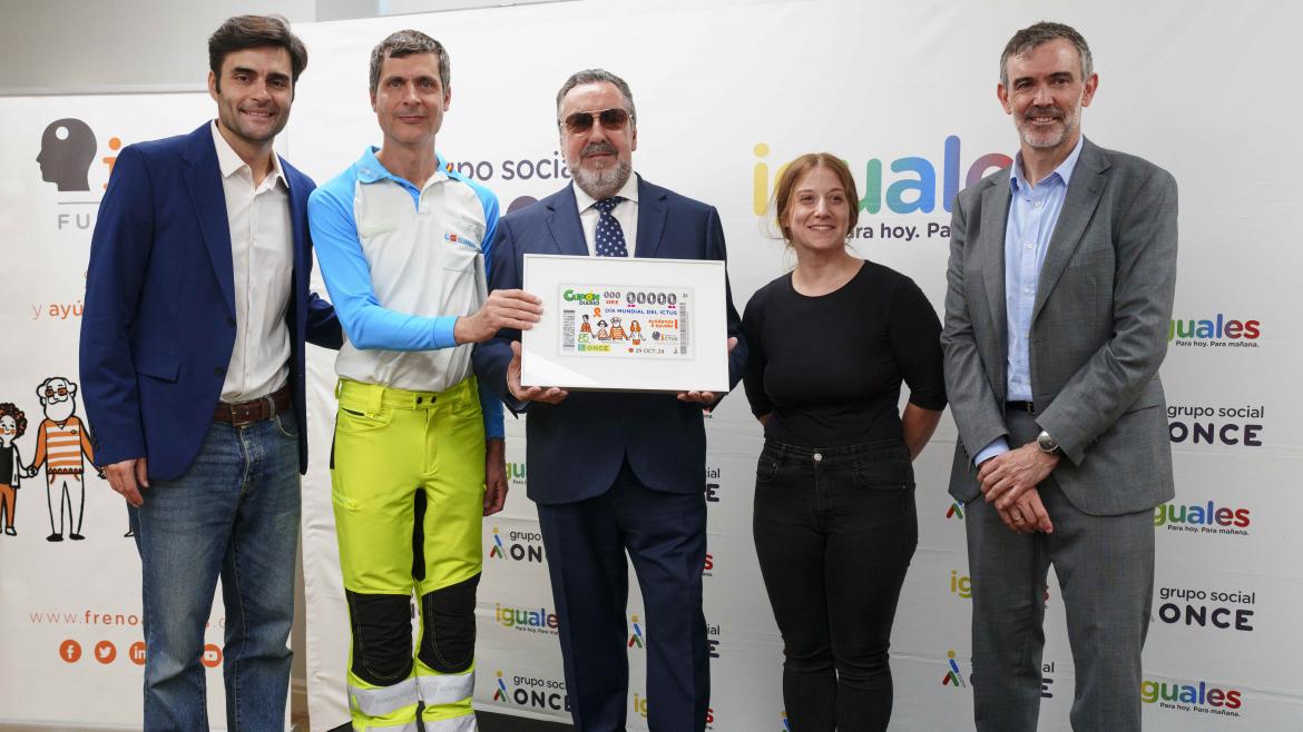 El SUMMA 112 de Madrid se une a la presentación del cupón de la ONCE por el Día del Ictus