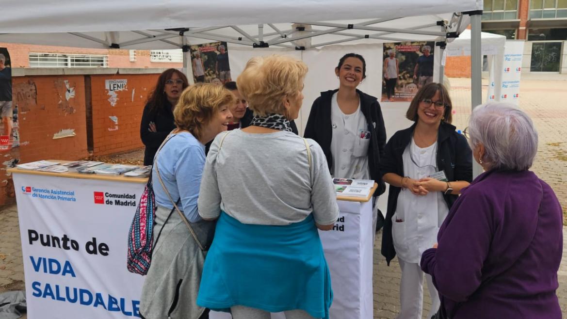 Centros de salud de la Dirección Asistencial Norte celebran el Día Internacional de las Personas Mayores