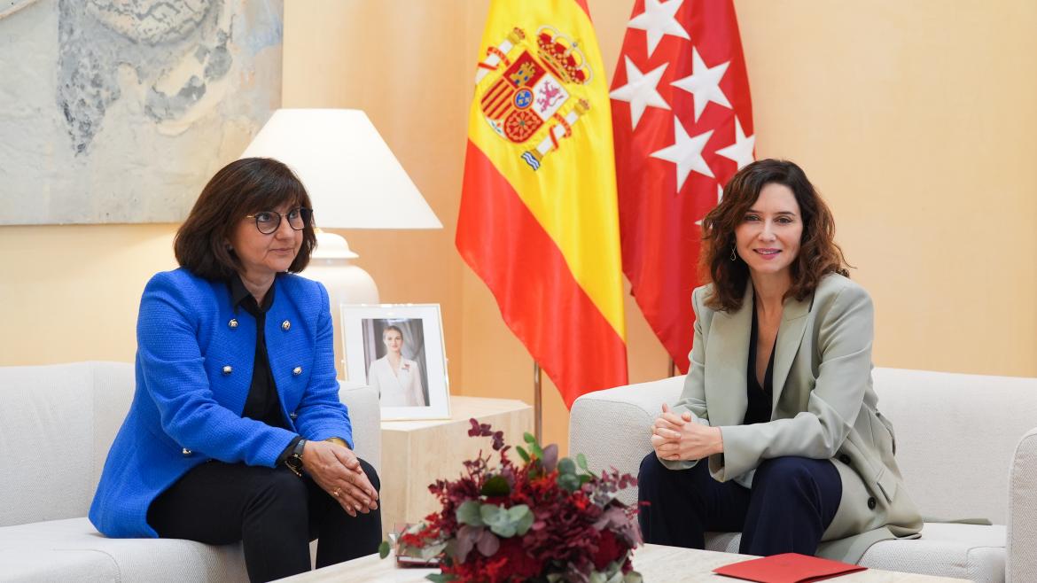 Isabel Díaz Ayuso recibe la Memoria de actividades de la Fiscalía de Madrid en 2023: ¿Qué revela sobre la gestión judicial en la capital?