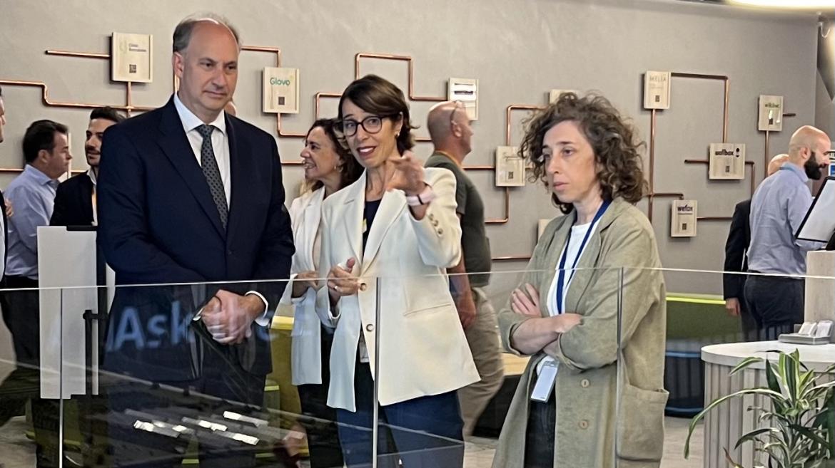 La Comunidad de Madrid se alía con Amazon Web Services para potenciar la inteligencia artificial en los servicios públicos