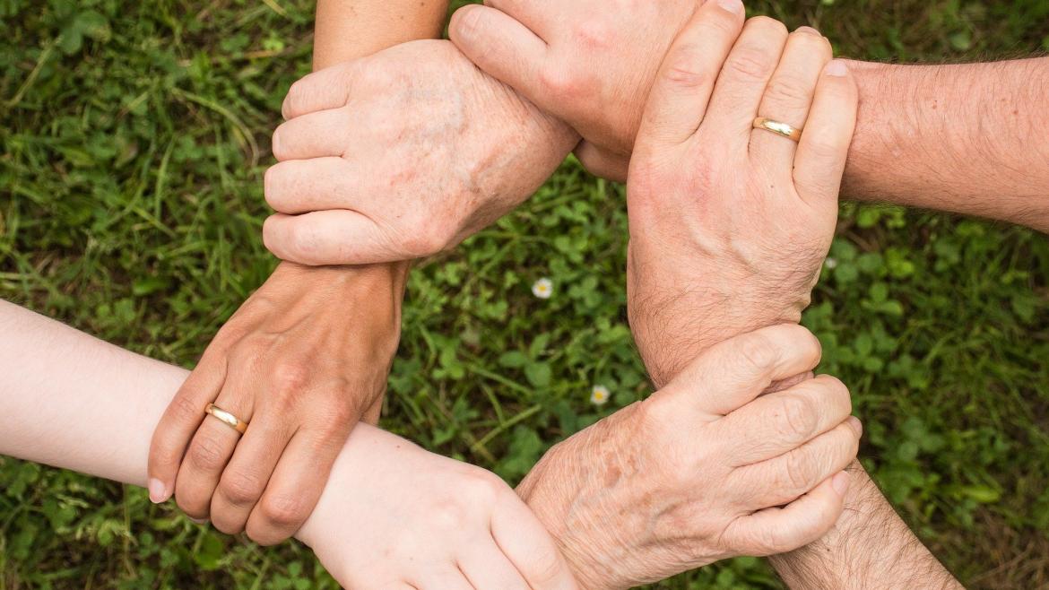 Jornada de sensibilización sobre apoyo psicosocial a cuidadores familiares de mayores en la Comunidad de Madrid
