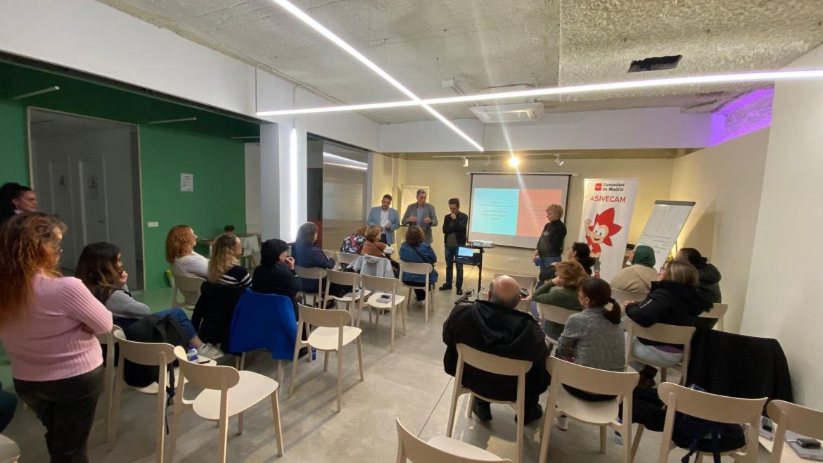 Talleres vecinales en hogares de la Agencia de Vivienda Social: programa Mediadores Naturales en la Comunidad de Madrid