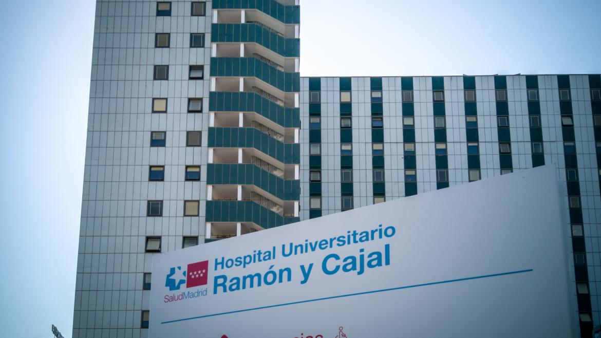 La Comunidad de Madrid renueva por completo las fachadas del Hospital público Ramón y Cajal: ¡Descubre el impresionante resultado!