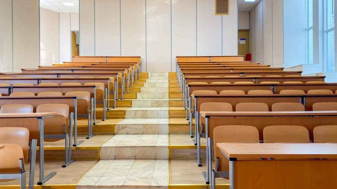 La Comunidad de Madrid destina más de 21 millones en ayudas a las universidades públicas para paliar la reducción de tasas