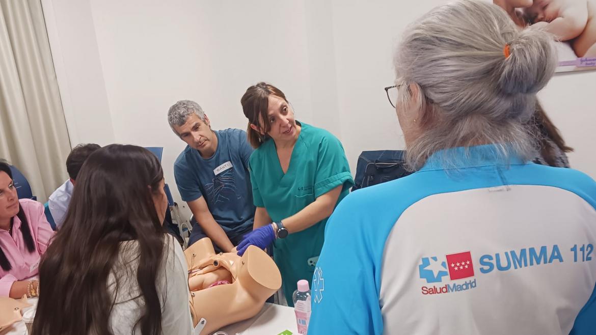 Formación en emergencias obstétricas para el SUMMA 112 por profesionales médicos del Hospital público del Henares